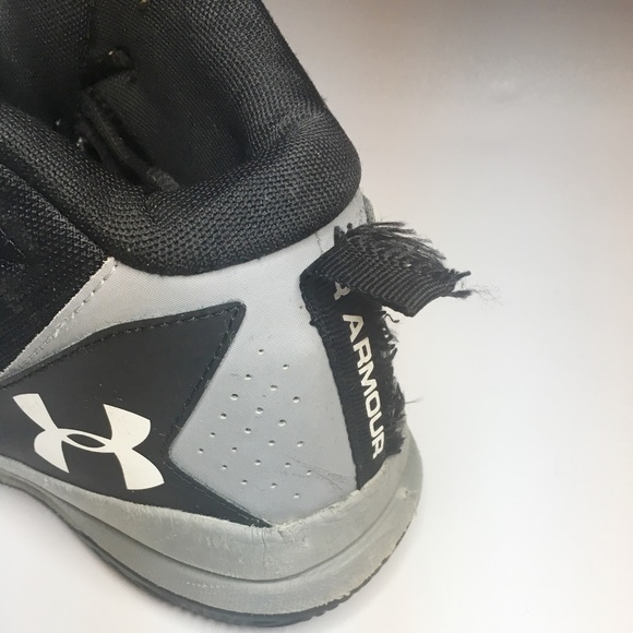Under Armour kids sneakers 👟 7 - Picture 5 of 8